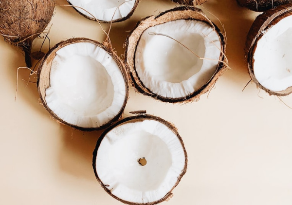 Huile de noix de coco : bienfaits, vertus et utilisation